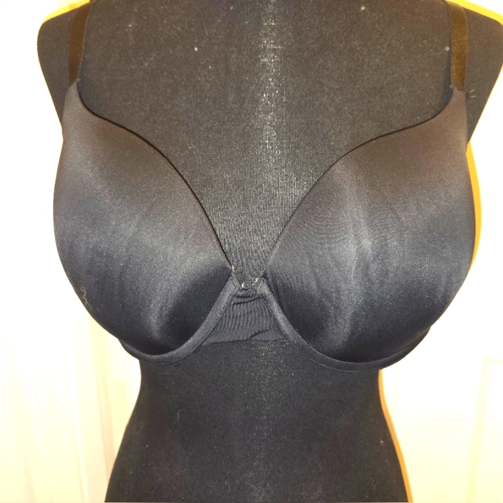 Victoria's Secret Classic Convertible Underwire  Black Bra